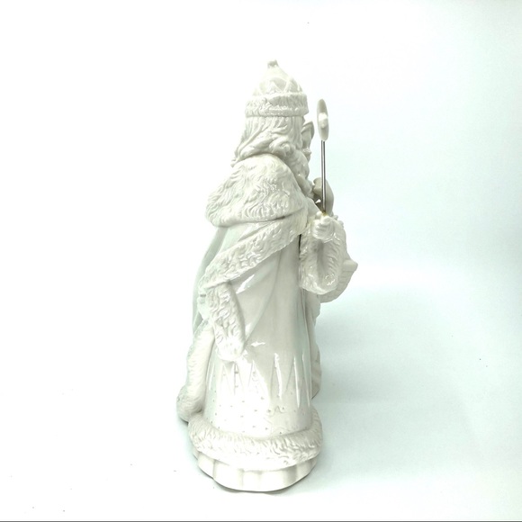 SOLD Father Frost & Babushka White Porcelain Figurine - Picture 4 of 16
